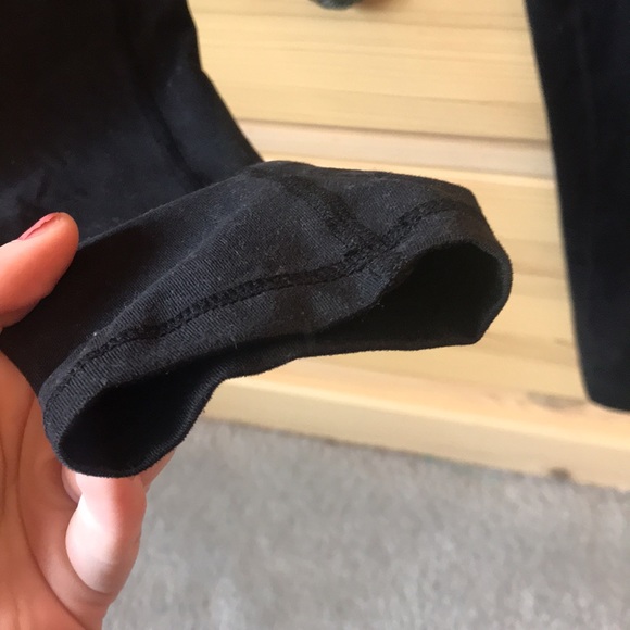 Peloton Black Core Logo Leggings Size Small - Picture 5 of 9